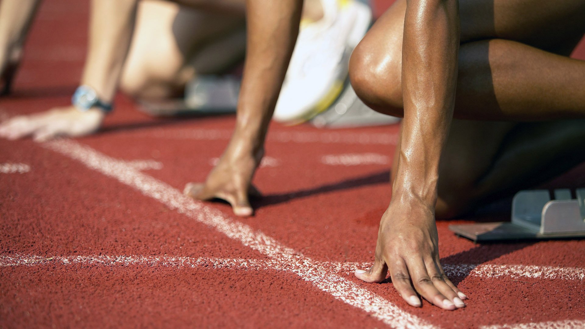 全村的希望！林诗栋从海口出发澳门打全运会，海南队领导鲜花+欢送